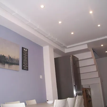 Homestay Crown Budapest